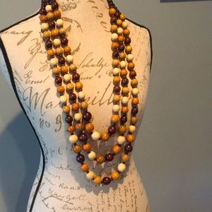 Beaded necklace in neutral and brown
